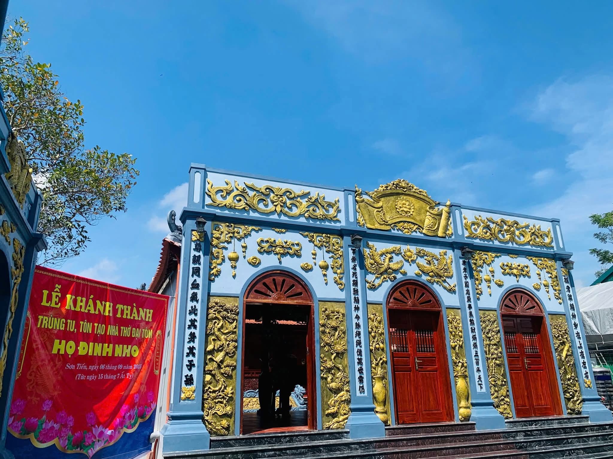 Nhà thờ đại tôn · Đồng Vực